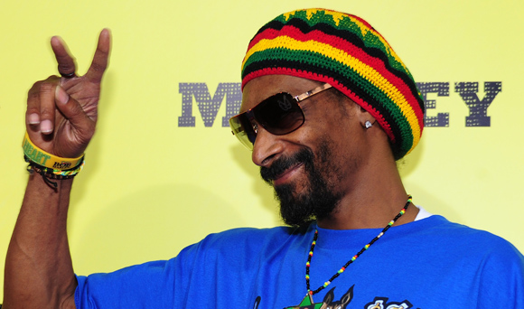 Snoop Lion é acusado de utilizar do movimento Rastafári para vender discos