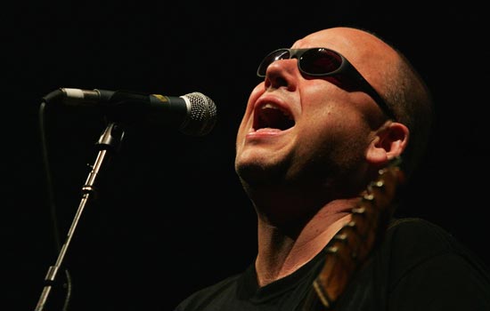 Pixies é uma das bandas cotadas para o evento (Getty Images)