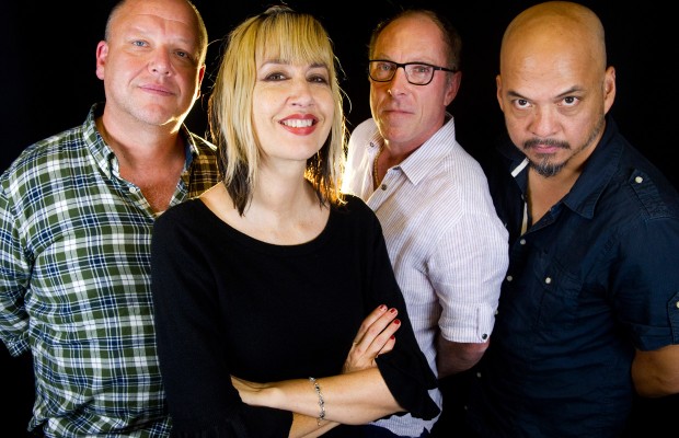 Pixies: Kim Shattuck não é mais baixista da banda (Foto: Divulgação)