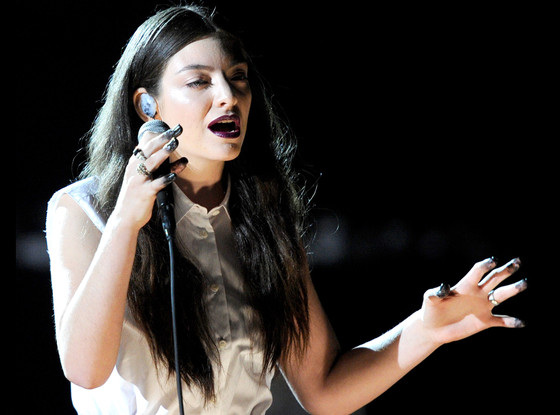 Cantora Lorde, de apenas 17 anos, foi um dos destaques (Getty Images)