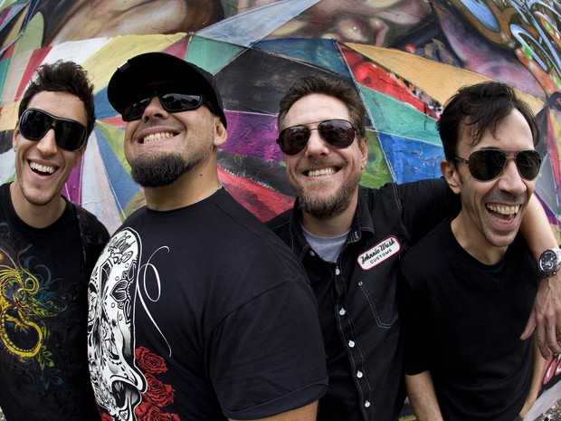 Apresentação foi interrompida após casal gay ser reprimido (Divulgação)