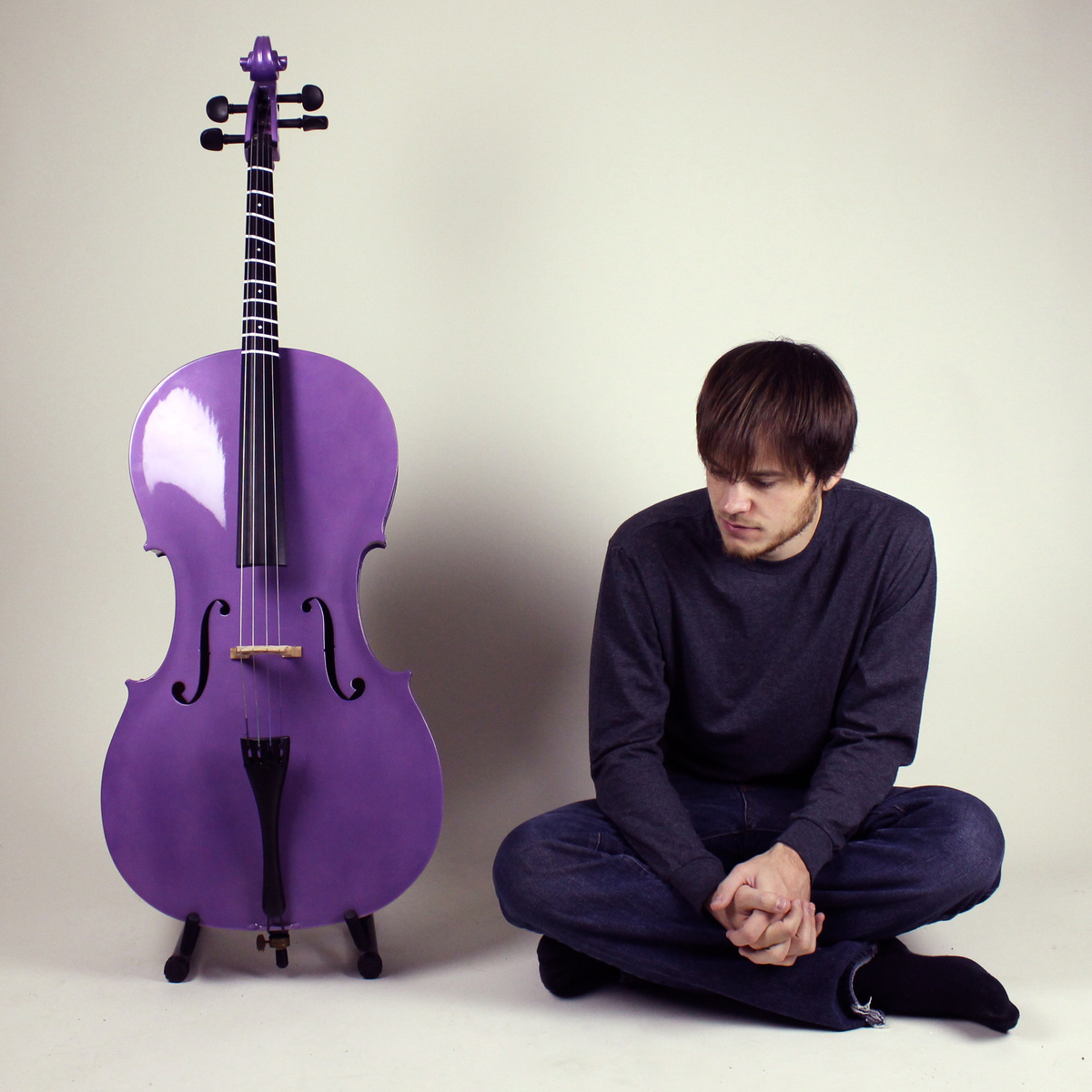 Rob Scallon impressionou internautas no violoncelo (Divulgação)