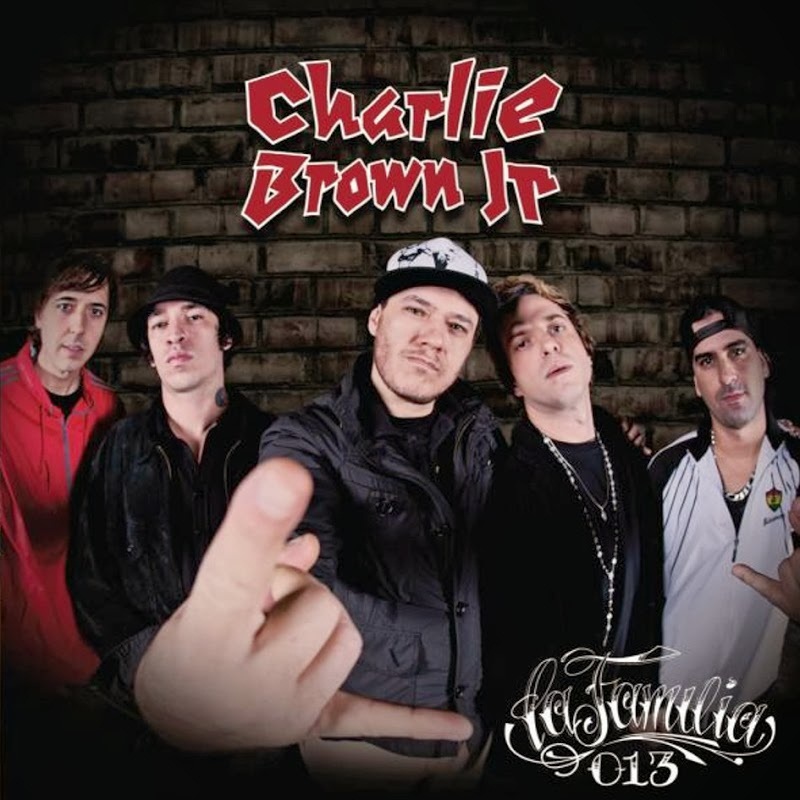 Capa de'La Familia 013', último disco do Charlie Brown Jr. (Divulgação)