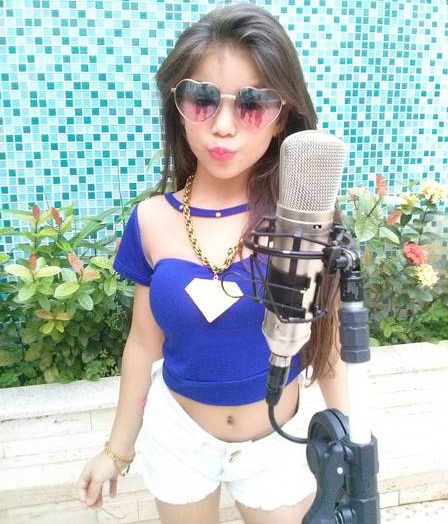 Caso de MC Melody, funkeira de 8 anos, será investigado (Reprodução/Facebook)