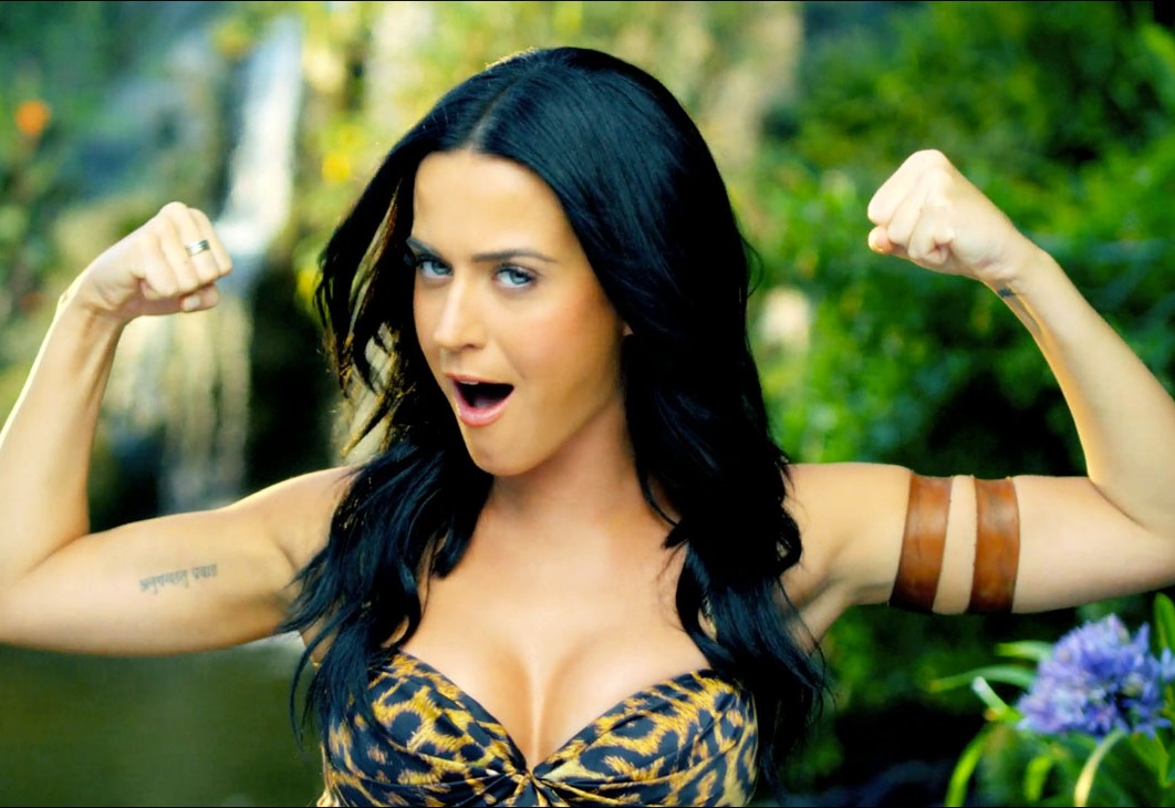Clipe de'Roar' atingiu a mesma marca de'Dark Horse' no YouTube (Reprodução)