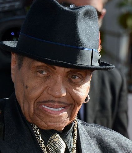 Sites do exterior ainda repercutem AVC de Joe Jackson (Reprodução/Wiki)