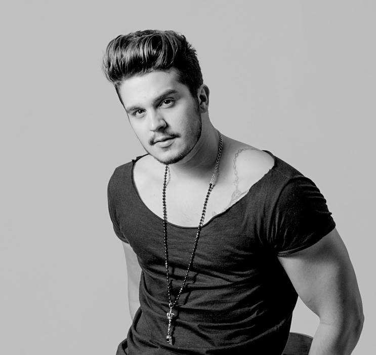 Luan Santana lidera lista com'Escreve aí' (Divulgação)