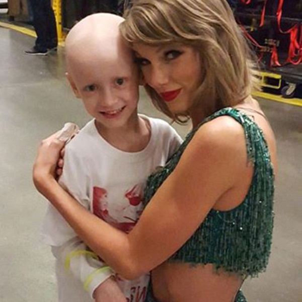 Pequena fã se encontrou com Taylor Swift (Reprodução/Facebook)