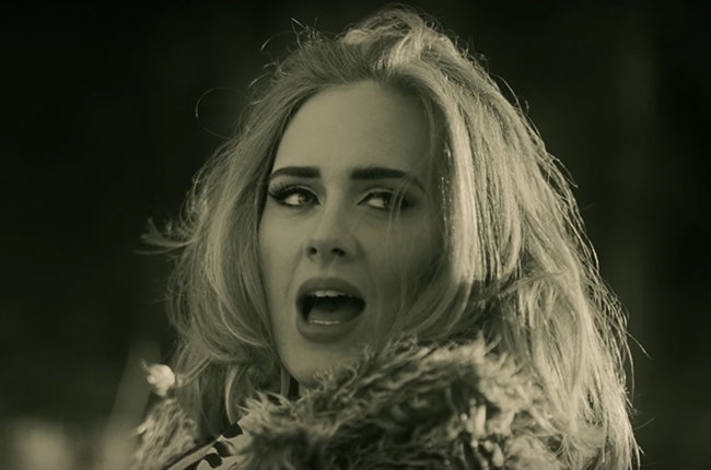 Vídeo de Adele para 'Hello' é o que mais acumula curtidas (Reprodução)