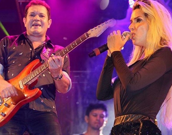 Cantora foi confirmada na banda no fim de outubro de 2015 (Reprodução/Instagram)