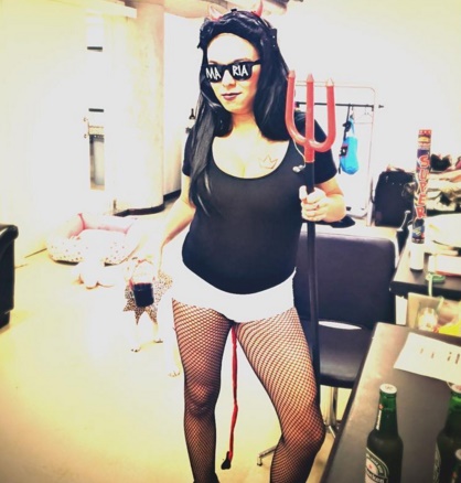 Gadú se inspirou em figurino de Anitta no clipe de'Bang' (Reprodução/Instagram)