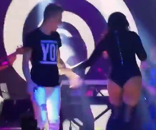 'Falei pra ele ralar, mas era brincando', justificou a artista (Repr./Facebook)