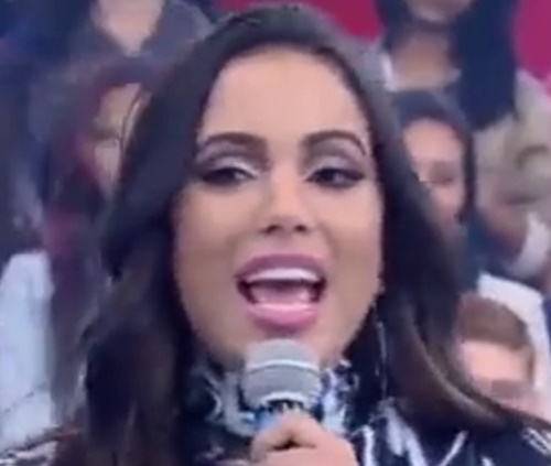 Desabafo feito por cantora aconteceu durante'A Hora do Faro' (Reprod./Facebook)