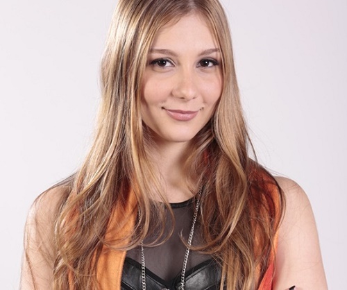 Bella Schneider afirma estar muito assustada (TV Globo/divulgação)