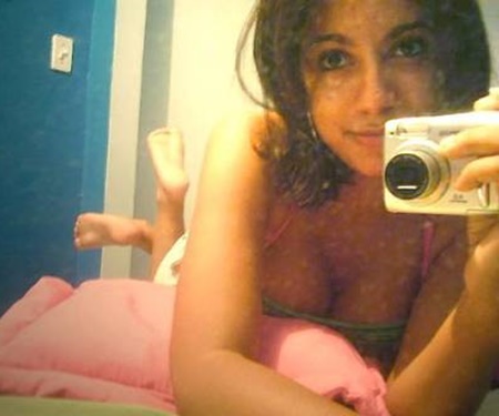 Anitta diz que não era reconhecida em encontros marcados pelo Orkut (Reprodução)