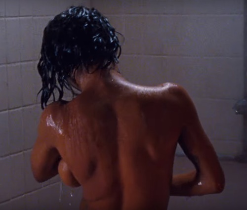 Atuação sensual de Teyana Taylor marca o clipe (Reprodução/YouTube)