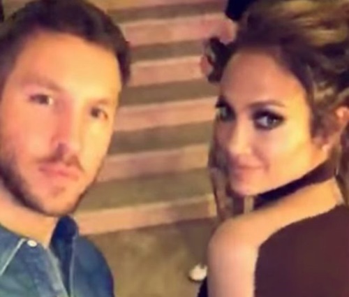 Artistas saíram de relacionamentos sérios recentemente (Reprodução/Snapchat)