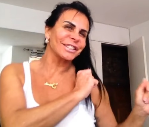 Gretchen revela ter sofrido com críticas, mas diz que hoje não liga (Reprodução)