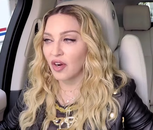 Cantora vai participar do quadro televisivo'Carpool Karaoke' (Reprod./YouTube)