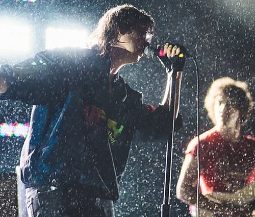 Strokes foi uma das atrações principais do Lollapalooza 2017 (Reprod./Facebook)