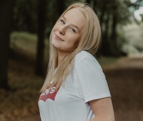Nienke Helthuis, a Nice Nienke, gostou das canções da MPB (Reprodução/Instagram)