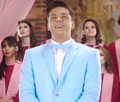 'Sonhei que tava me casando' ganhou vídeo bem-humorado (Reprodução)