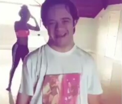 Felipe Rodrigues, agora, faz parte do ballet oficial de Anitta (Repr./Instagram)