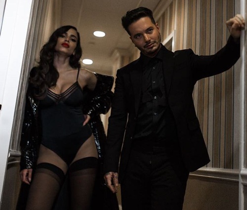 'Downtown' é a 3ª música do projeto'Checkmate', de Anitta (Divulgação)