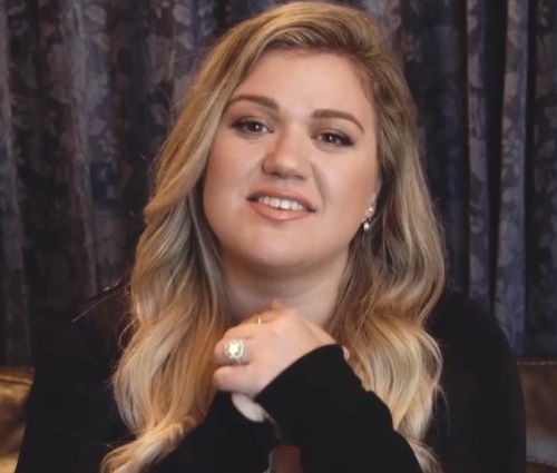 Kelly Clarkson foi'despertada' por Brandon Blackstock (Reprodução/Instagram)