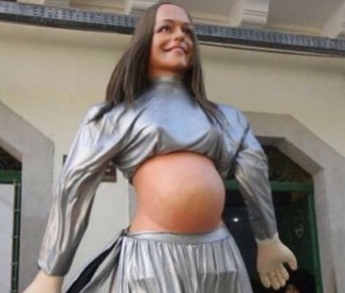 Homenagem é feita em ano que Ivete não poderá fazer Carnaval (Rep./Instagram)
