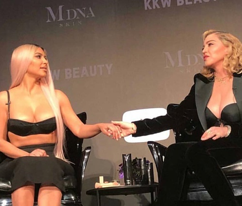 Entusiastas da moda: cantora e socialite têm muito em comum (Reprod./Instagram)