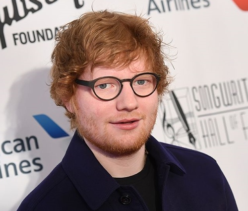 Cantor foi o grande vencedor do iHeartRadio Music Awards (Divulgação)