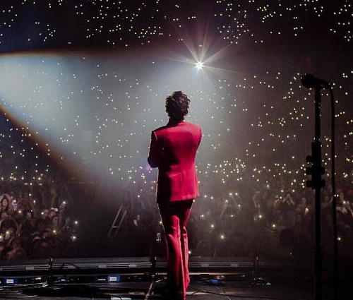 Harry relembrou atentado ocorrido em show de Ariana Grande (Reprod./Instagram)