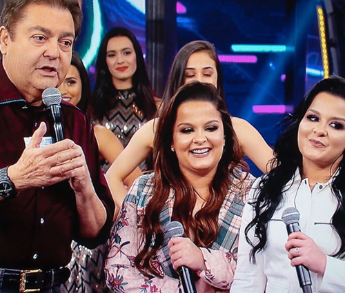 Cantoras participaram do quadro'Ding Dong' no último domingo (Repr./Instagram)