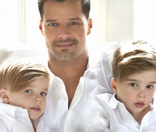 Martin é casado com Jwan Yosef e tem filhos gêmeos (Divulgação)