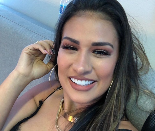 Cantora disse que está 'leve, muito feliz' com experiência (Reprod./Instagram)