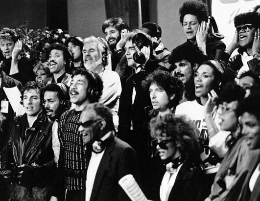 Stevie Wonder, Tina Turner, Cyndi Lauper, Bob Dylan, Ray Charles gravaram a versão antiga