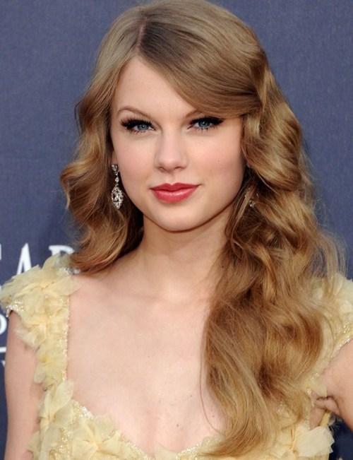 Taylor Swift lança faixa para trilha sonora do filme 'Jogos Vorazes'