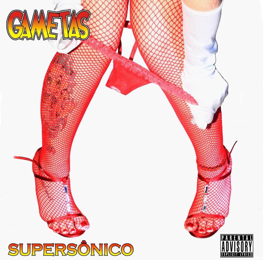 Capa do segundo disco da banda, 'Supersônico', lançado em 2012