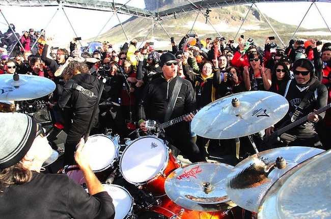 Banda esteve na Antártida no último domingo, 8 (Billboard)