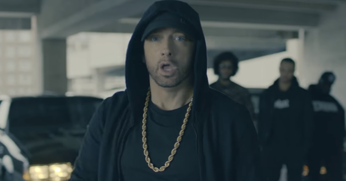 Eminem critica Donald Trump em rap freestyle: ‘racista’