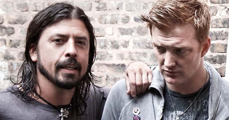 Foo Fighters e Queens of the Stone Age anunciam shows no Brasil