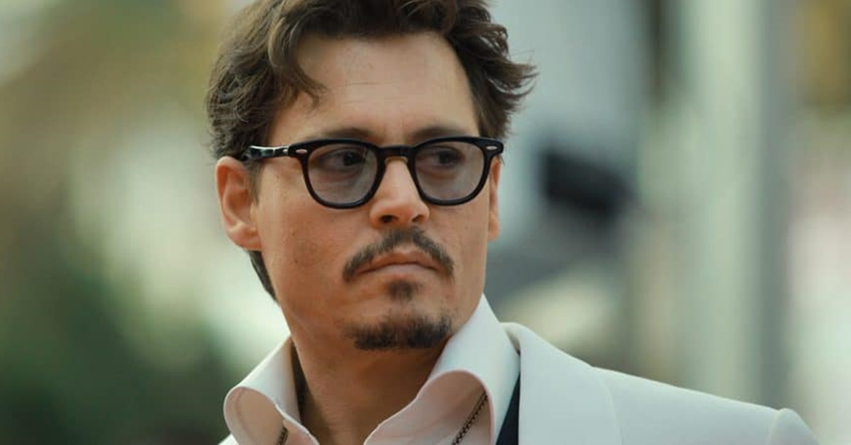Johnny Depp escreve música sobre julgamento contra Amber Heard