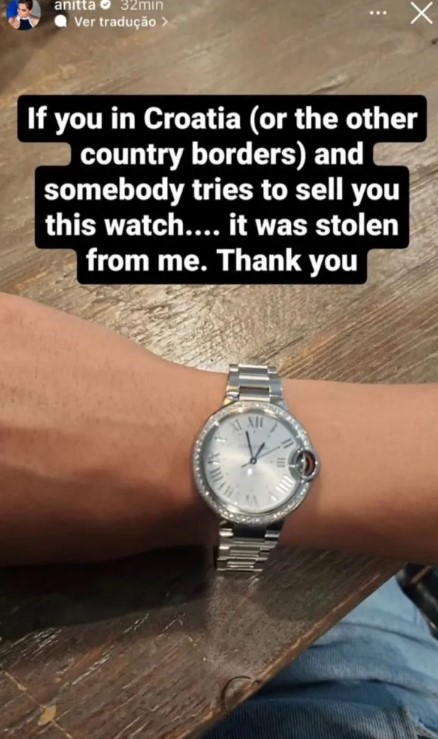Story Anitta - relógio