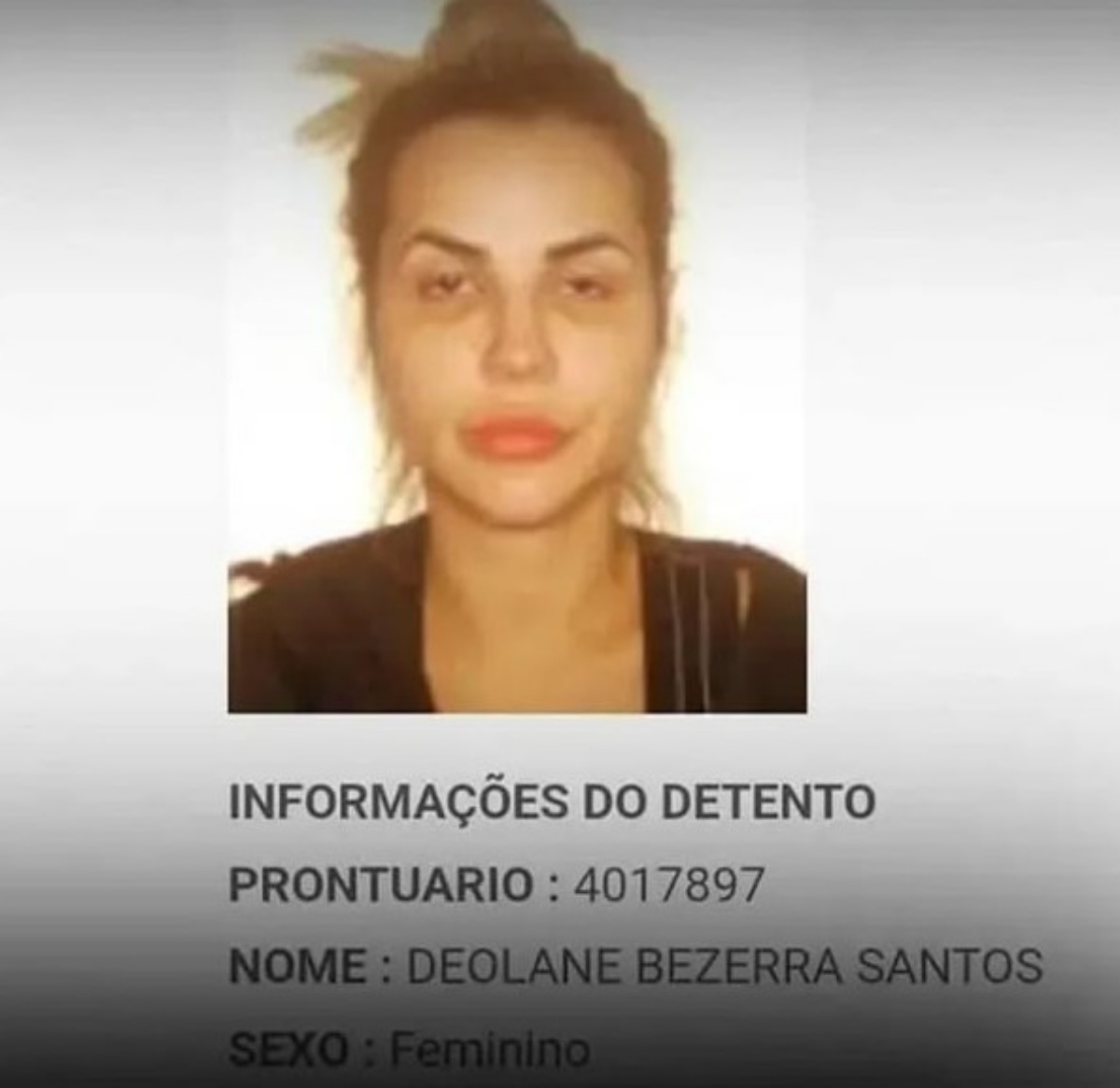 Deolane Bezerra