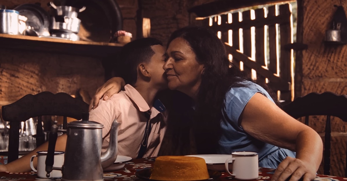 Gusttavo Lima - homenagem mãe
