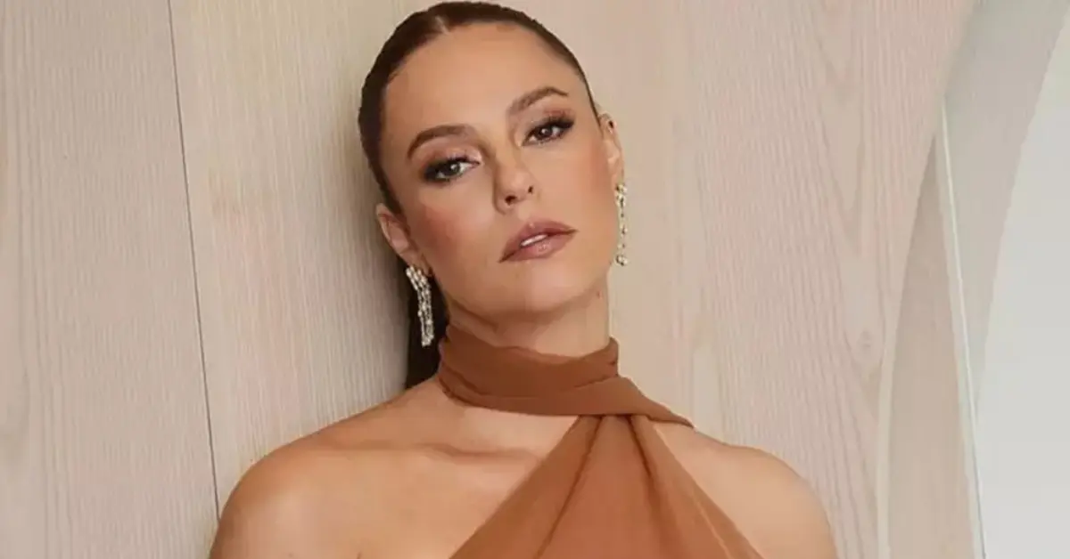 Paolla Oliveira - foto