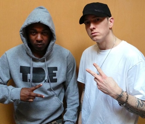 Eminem, ao lado do rapper Big Sean (Divulgação)