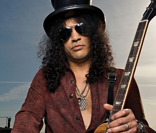 Álbum 'Living The Dream' será lançado em setembro (Divulgação)