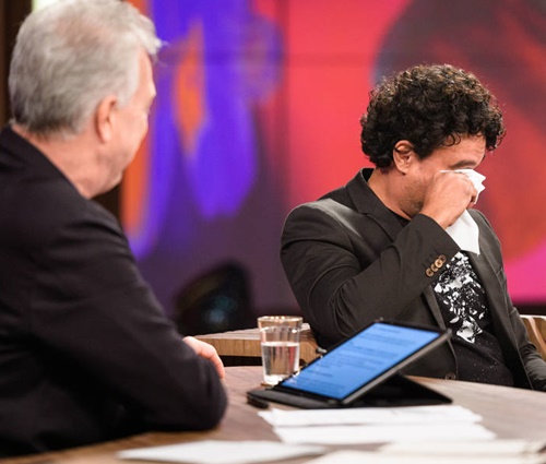 'Quando ele se foi, me vi sozinho no mundo', diz Léo Maia (Ramón Vasconcelos)